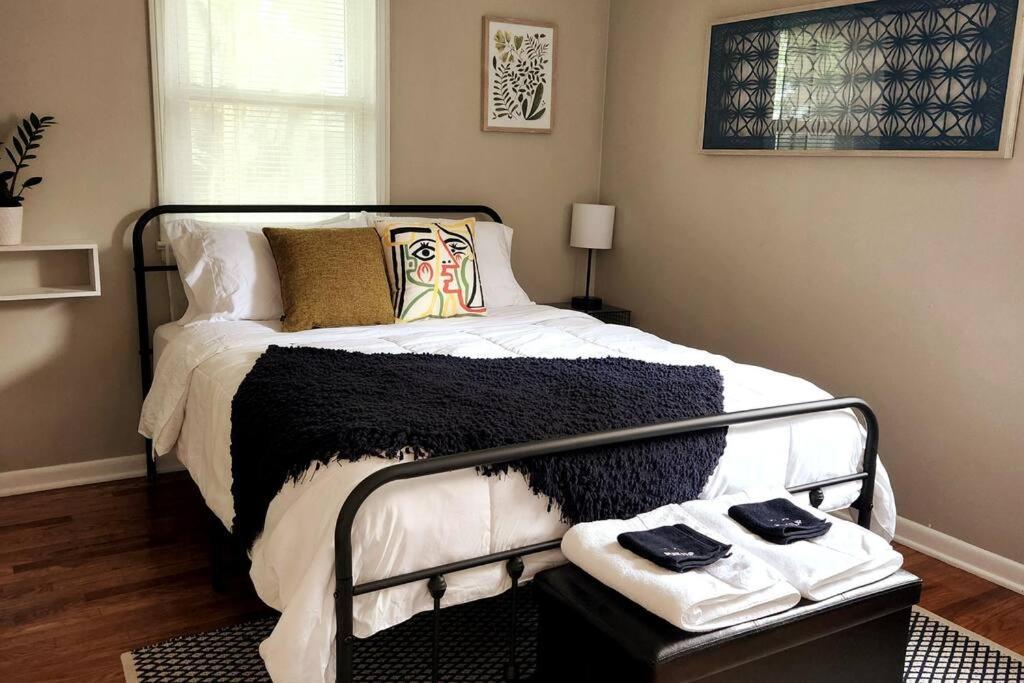 Cozy House Near Lake Erie, 10 Minutes To Downtown. كليفلاند المظهر الخارجي الصورة